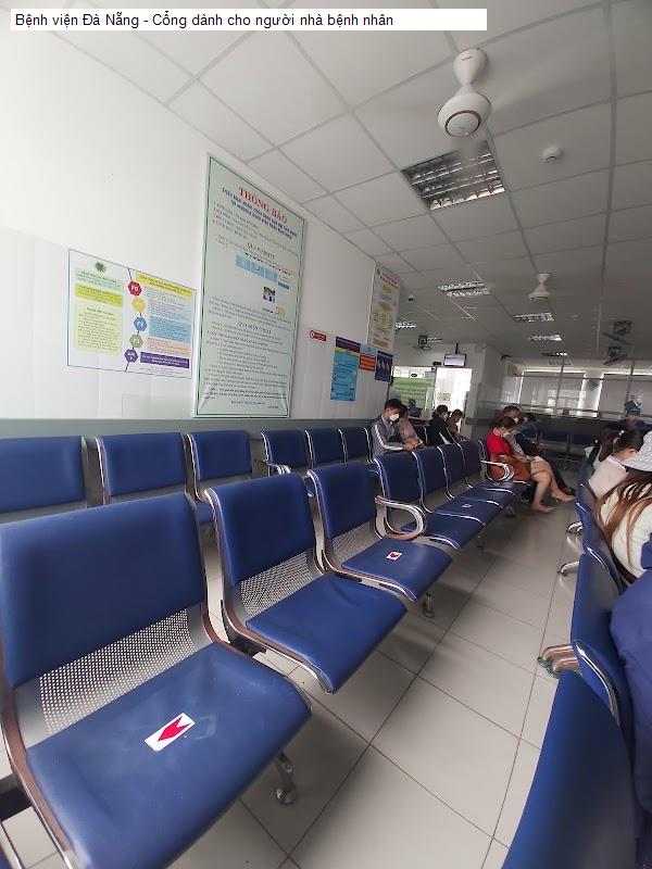 Bệnh viện Đà Nẵng - Cổng dành cho người nhà bệnh nhân